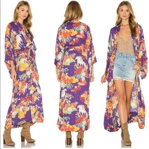 ISO please help me find for a reasonable price! Wild Horses Kimono 👘🌺🙏